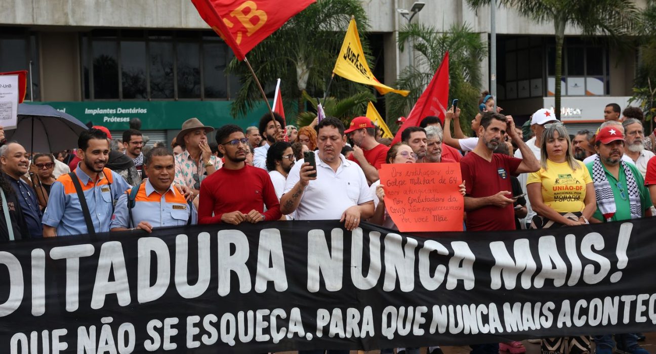 numero-de-autocracias-supera-o-de-democracias-no-mundo,-diz-estudo