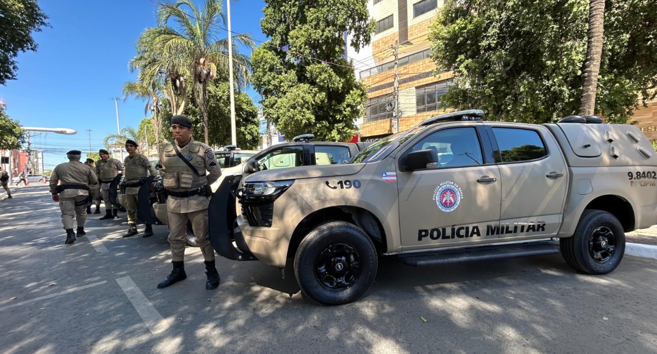 governo-do-estado-entrega-mais-14-novas-viaturas-para-a-pmba-no-oeste-baiano