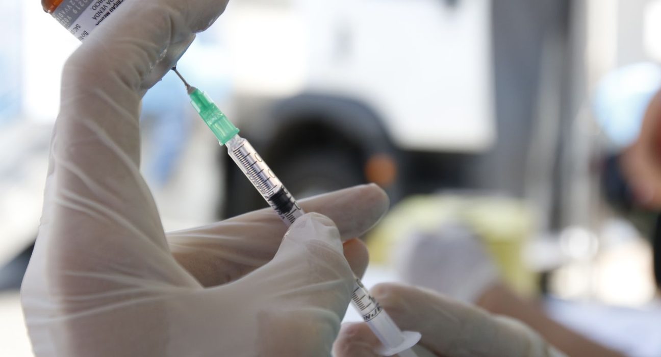 estacoes-do-metrorio-terao-pontos-de-vacinacao-contra-gripe-e-sarampo