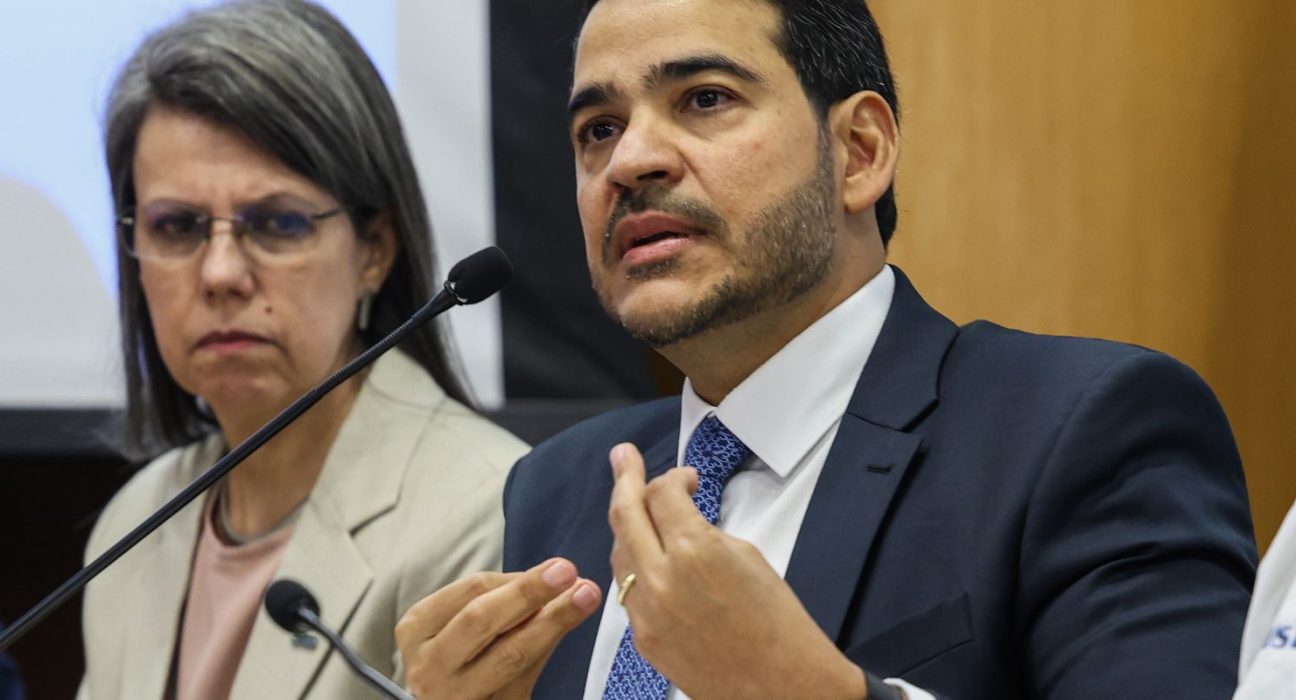 agu-diz-que-sancoes-contra-moraes-sao-arbitrarias-e-injustificaveis