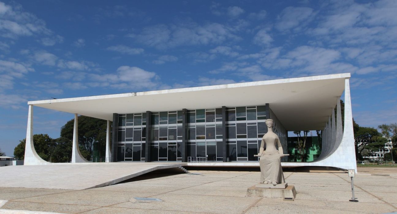 stf-retoma-sessoes-e-fara-defesa-de-moraes