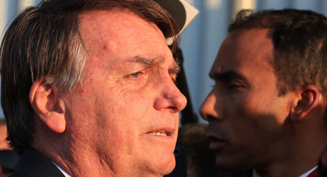 moraes-autoriza-bolsonaro-a-receber-visita-de-medicos-particulares