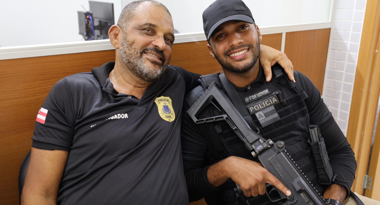 o-amor-do-pai-pela-profissao-fez-filho-seguir-carreira-de-investigador-na-policia-civil