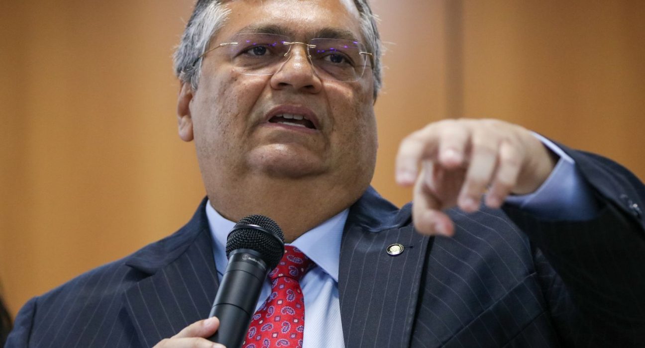 dino-diz-que-stf-nao-pode-ceder-a-coacoes,-chantagens-e-ameacas