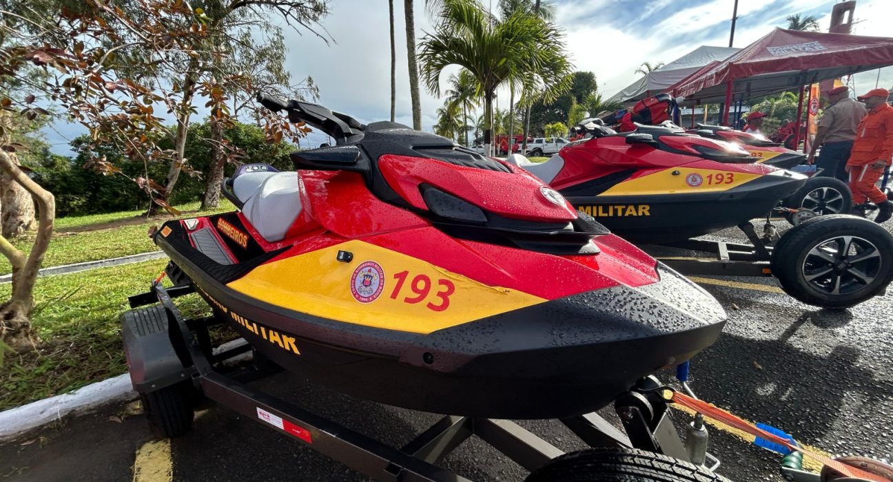 mais-de-9,7-milhoes-em-veiculos-aquaticos-e-equipamentos-entregues-para-o-corpo-de-bombeiros