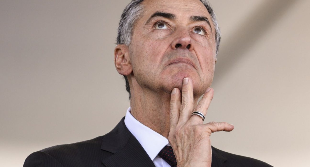 barroso-diz-que-julgamento-de-bolsonaro-ocorrera-com-serenidade