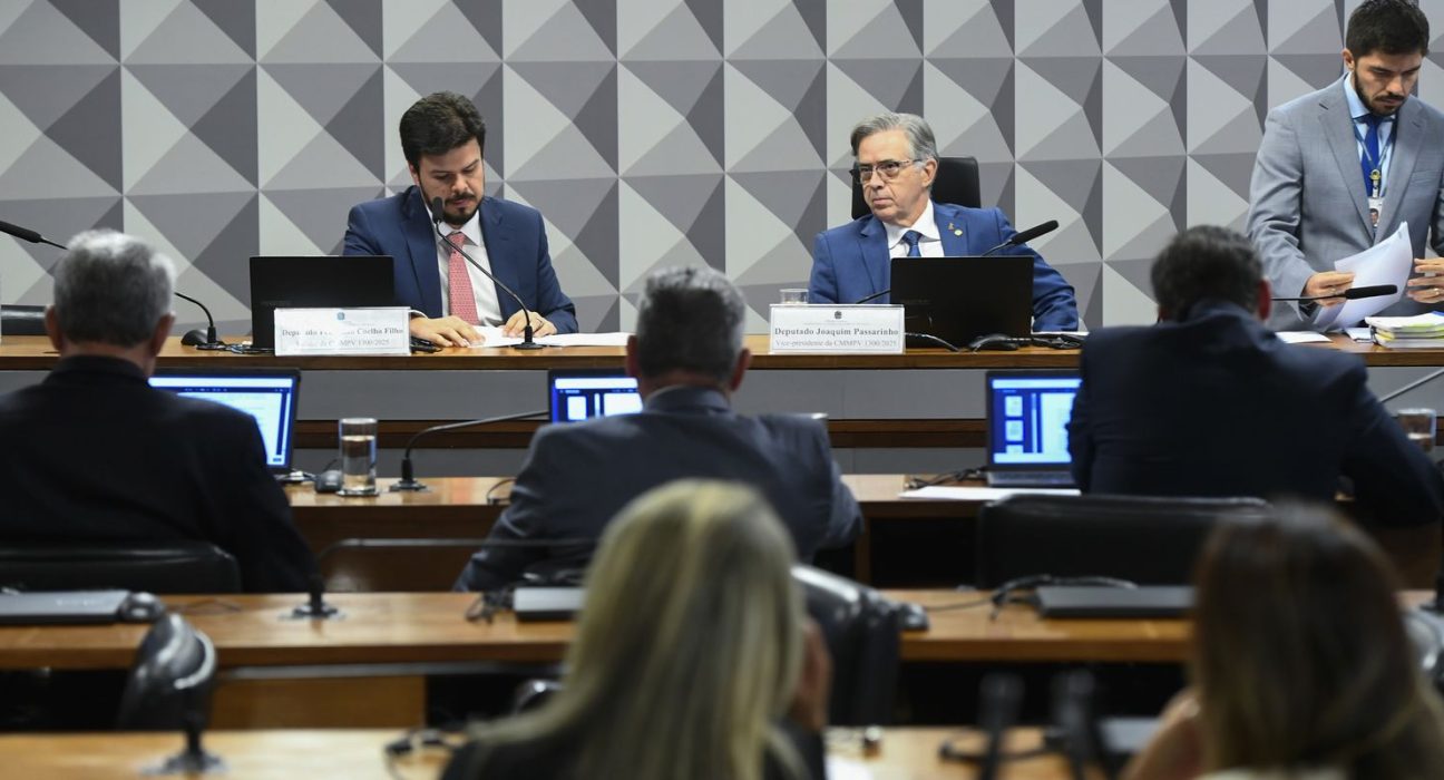 tarifa-social-de-energia-eletrica-e-aprovada-em-comissao-do-congresso