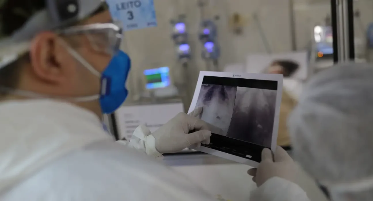covid-e-principal-causa-de-internacao-por-sindrome-respiratoria-no-rio