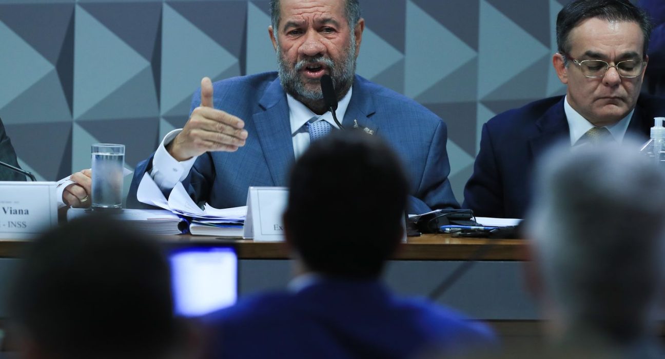 lupi-diz-que-governo-acompanhava,-mas-sem-dimensao-de-fraudes-no-inss