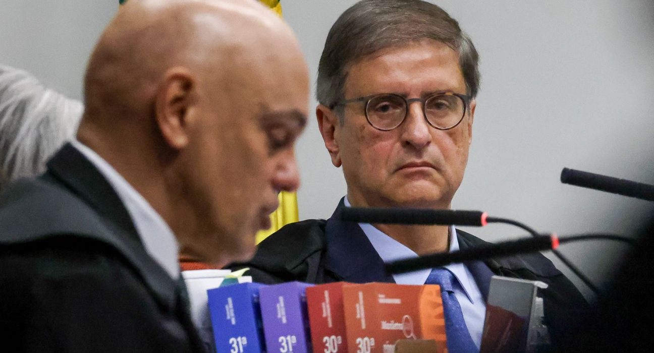 trama-do-golpe:-moraes-nega-cerceamento-de-defesa-e-rejeita-preliminar
