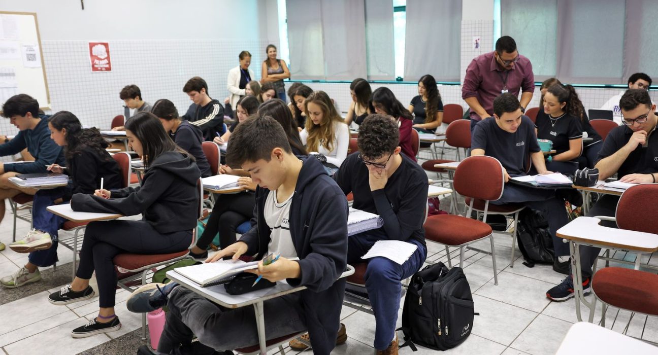 fies/2025:-mec-define-regras-para-oferta-de-vagas-remanescentes