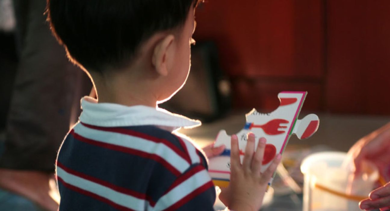 entidade-critica-fala-de-trump-que-ligou-uso-de-paracetamol-a-autismo