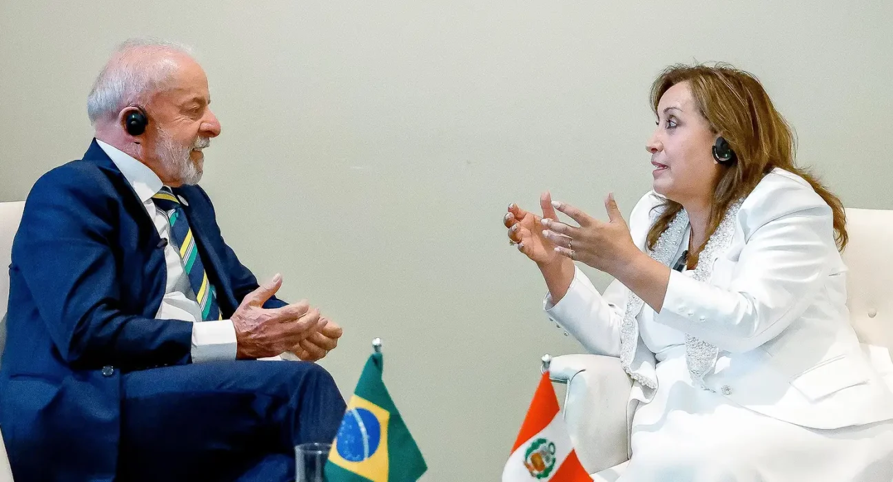 em-nova-york,-lula-se-reune-com-dina-boluarte,-presidenta-do-peru