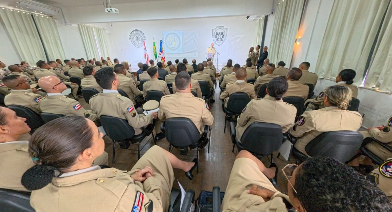 policia-militar-forma-495-cabos