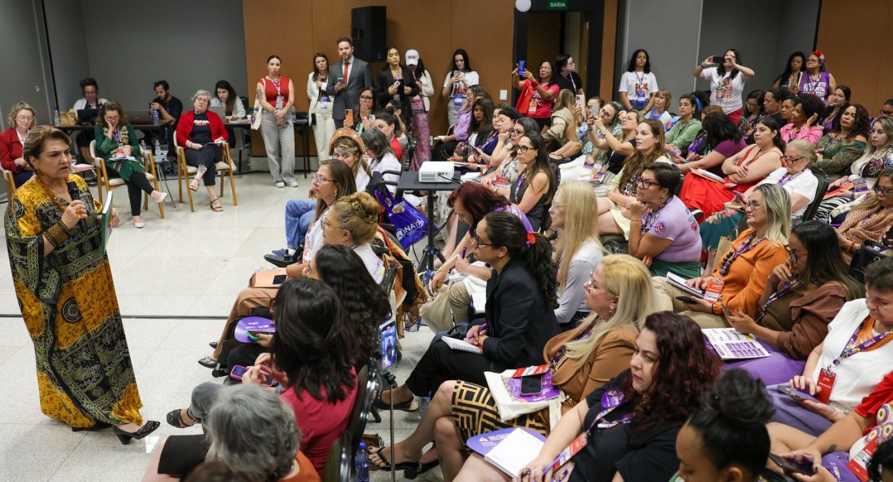 conferencia:-delegadas-pedem-sistema-unico-de-politicas-para-mulheres