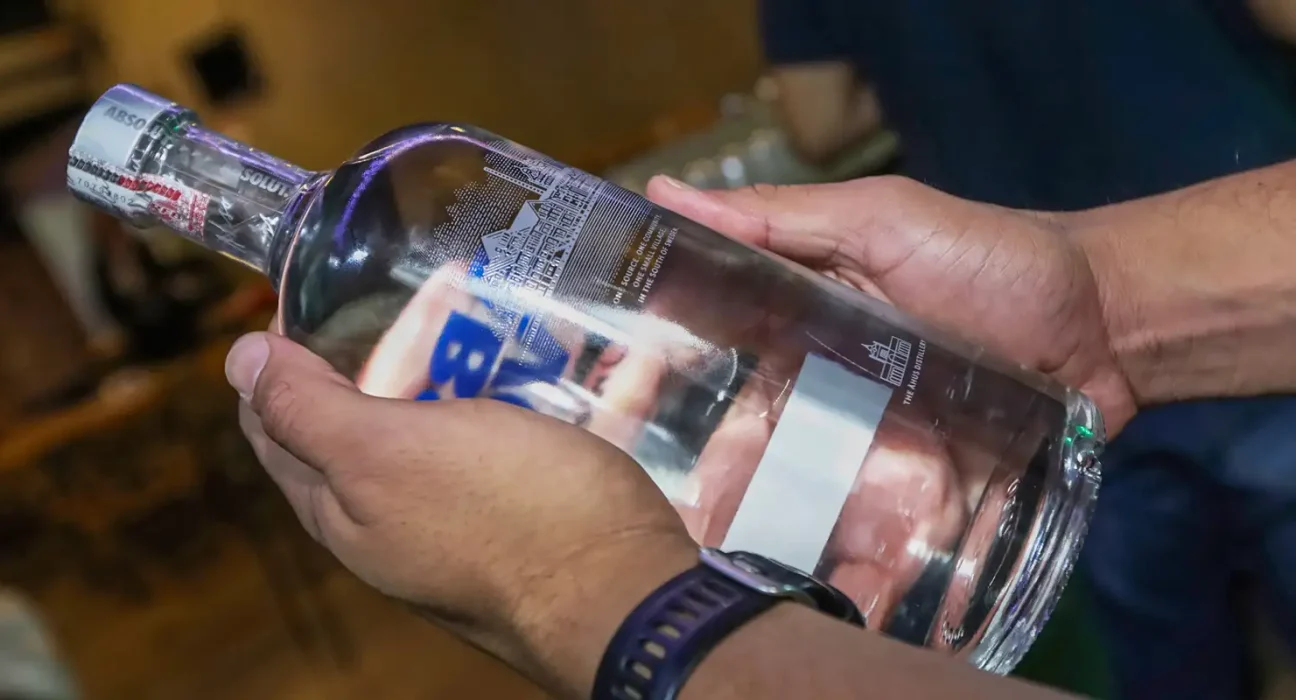 policiais-descobrem-laboratorio-de-falsificacao-de-bebidas-no-df