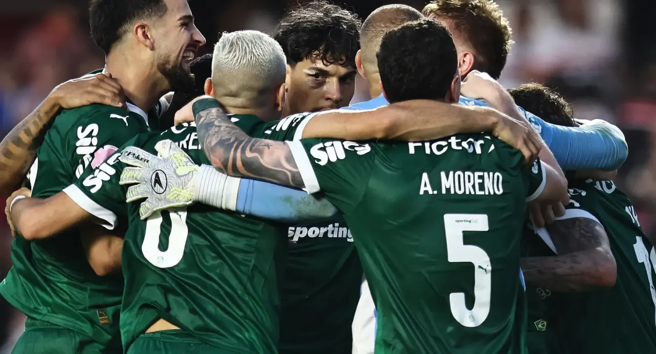 virada-e-derrota-rubro-negra-levam-palmeiras-a-ponta-do-brasileirao