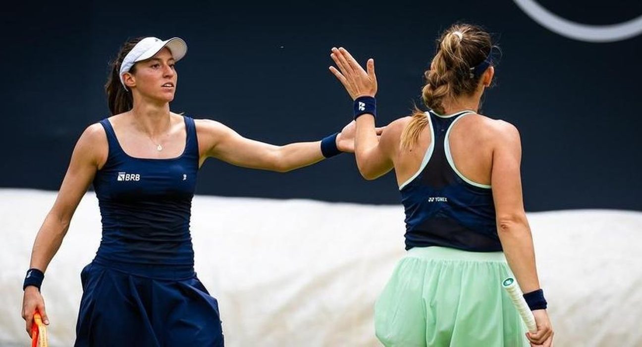 luisa-stefani-vence-estreia-nas-duplas-do-wta-1000-de-wuhan,-na-china