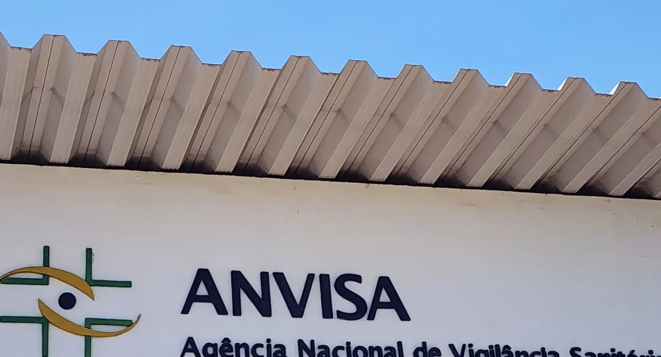 anvisa-suspende-venda-de-cosmeticos-capilares-e-produtos-com-ozonio