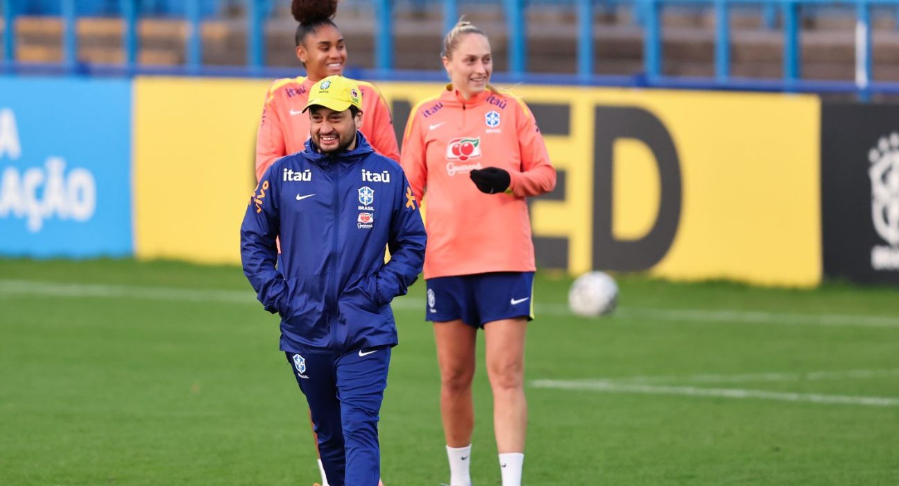 arthur-elias-espera-equilibrio-em-partida-amistosa-com-inglaterra