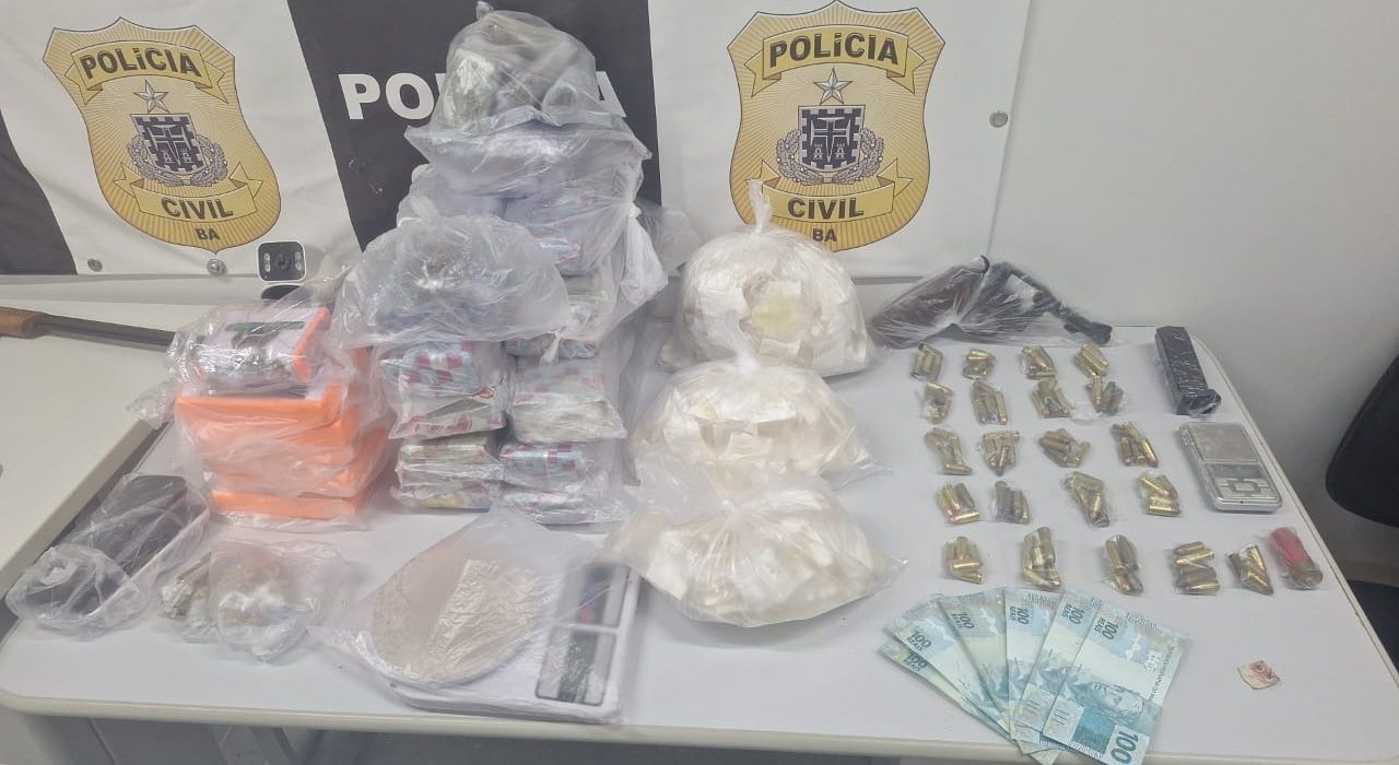 policia-civil-e-militar-apreendem-drogas,-armas-e-celulares-na-zona-rural-de-cansancao