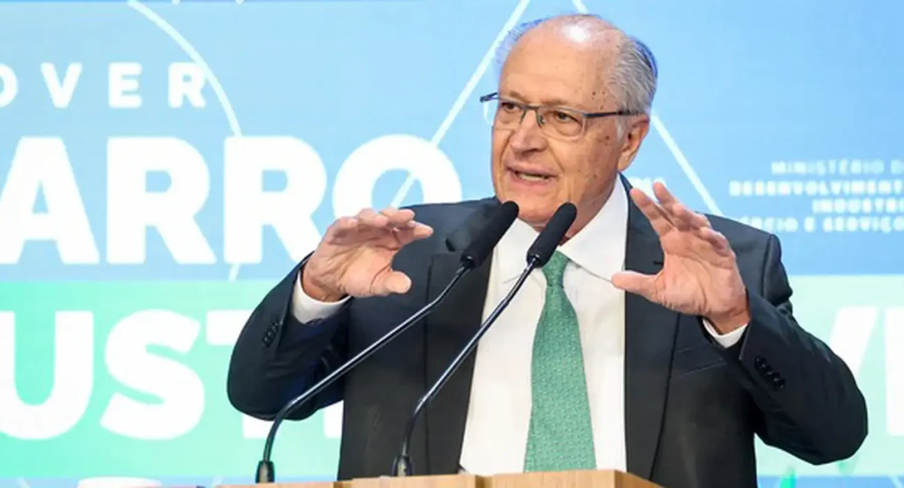 alckmin-diz-que-ha-bons-motivos-para-acreditar-no-dialogo-com-os-eua
