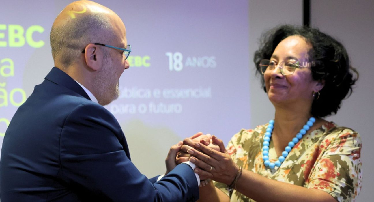 ebc-e-unb-assinam-carta-de-intencao-para-parceria-institucional