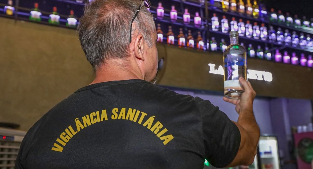 metanol:-nove-estados-investigam-casos-de-intoxicacao