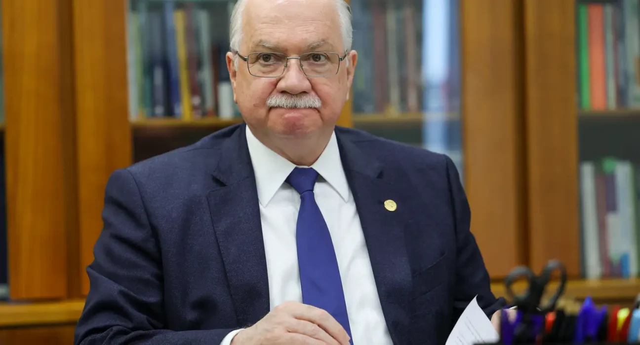 fachin-quer-acelerar-tribunal-do-juri-nos-crimes-contra-a-vida