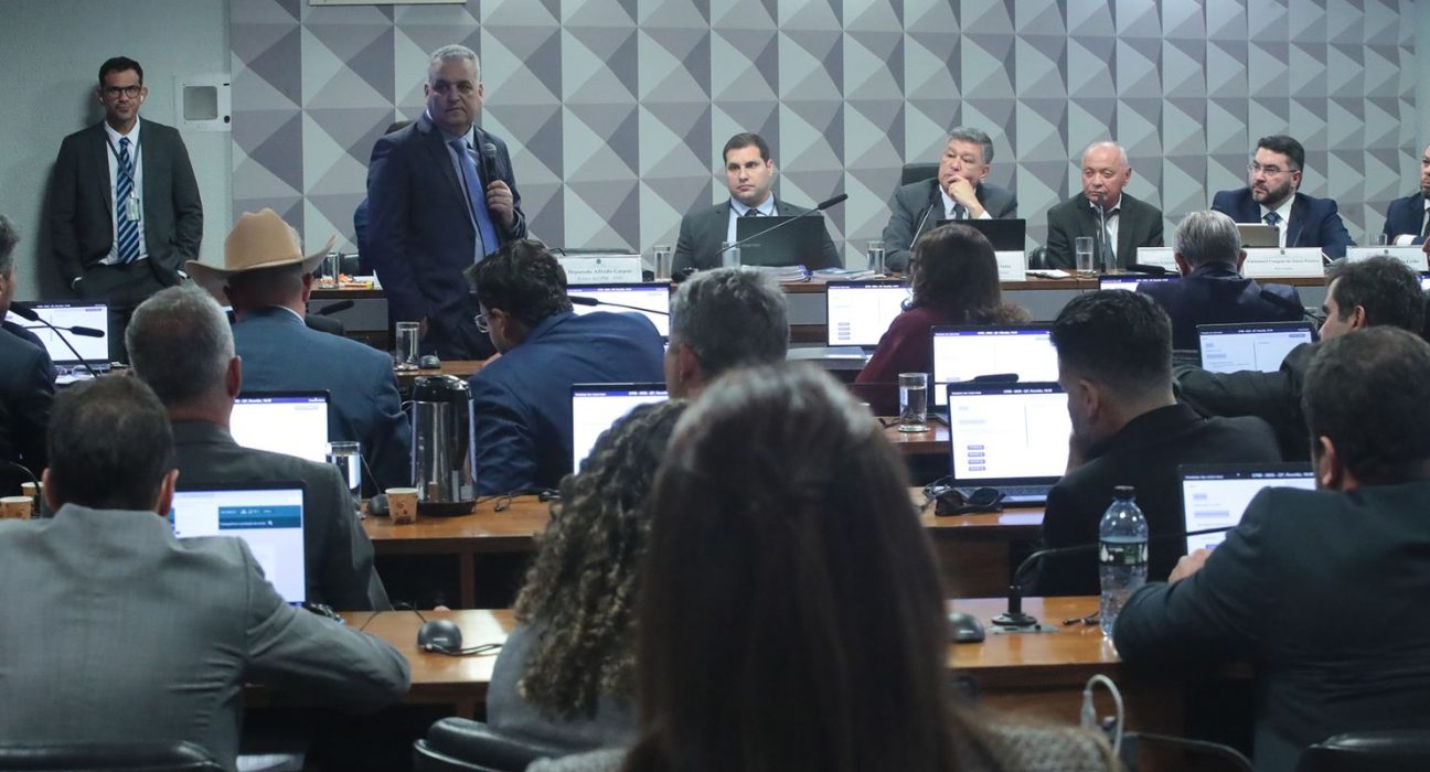 na-cpmi,-presidente-de-associacao-nega-que-entidade-seja-“fantasma”