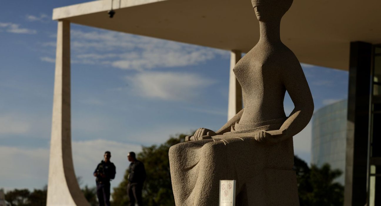 stf-determina-execucao-das-penas-de-bolsonaro-e-mais-reus-do-nucleo-1