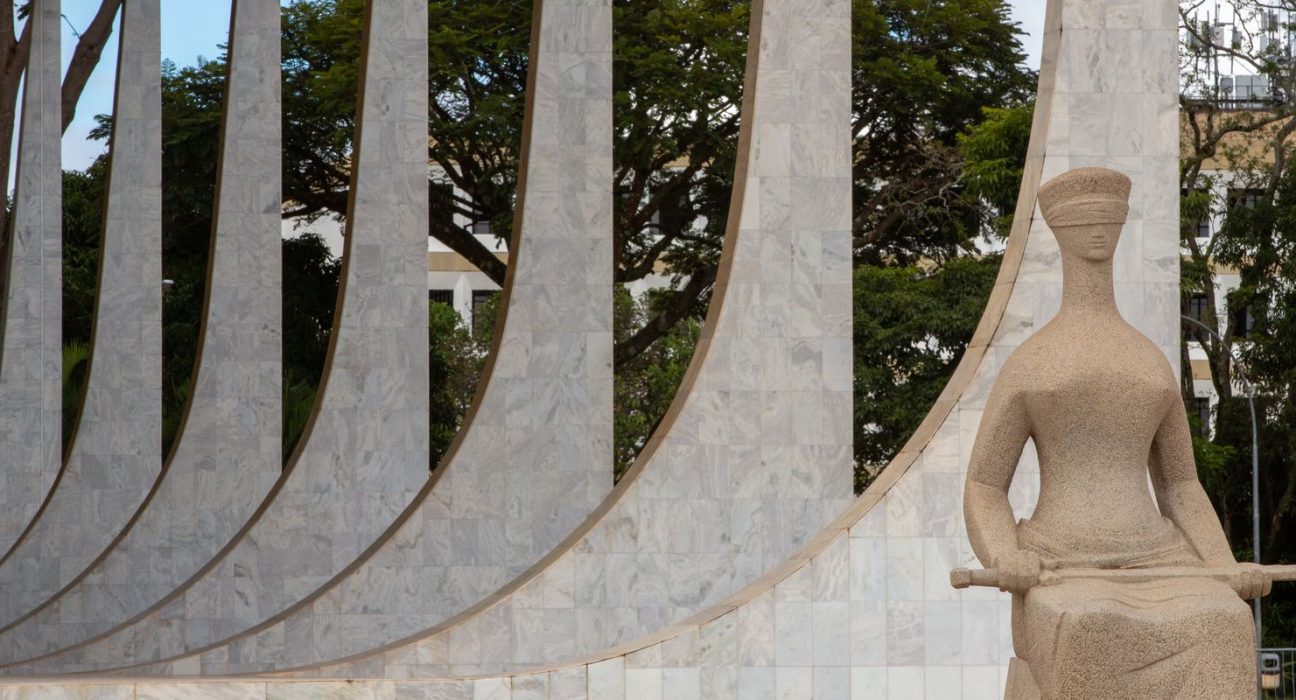 maioria-do-stf-valida-execucao-das-penas-de-bolsonaro-e-seis-reus