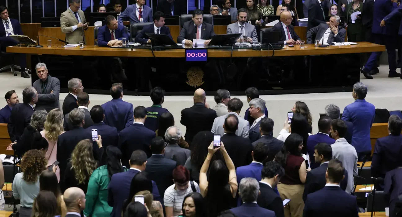 congresso-rejeita-52-vetos-ao-pl-do-licenciamento-ambiental