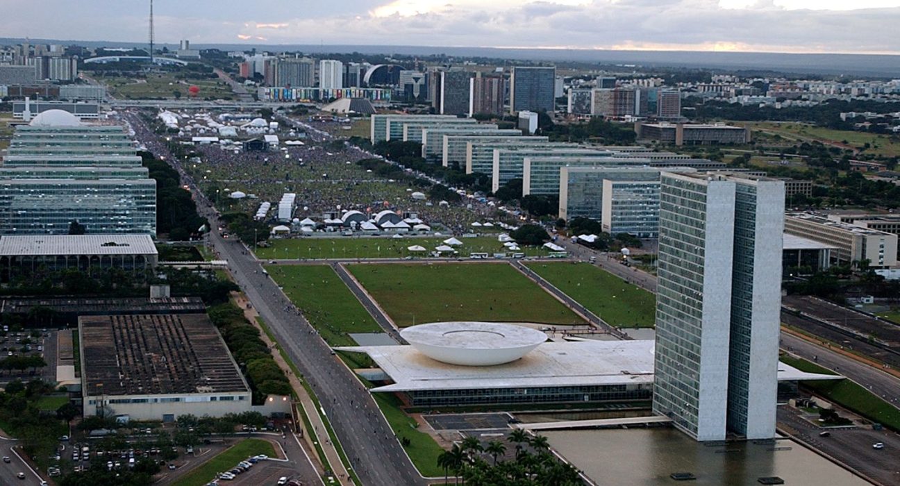 por-acordo,-congresso-derruba-vetos-a-projeto-sobre-dividas-de-estados