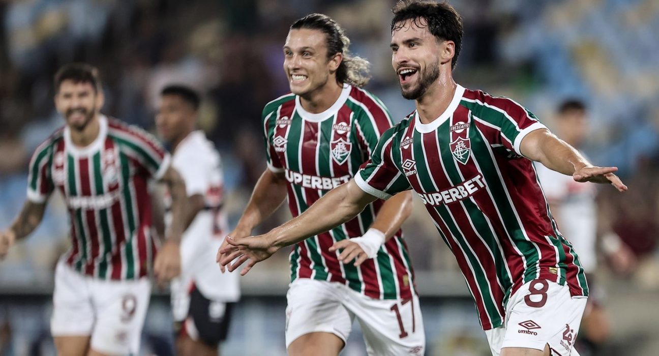 fluminense-goleia-sao-paulo-e-confirma-presenca-na-copa-libertadores