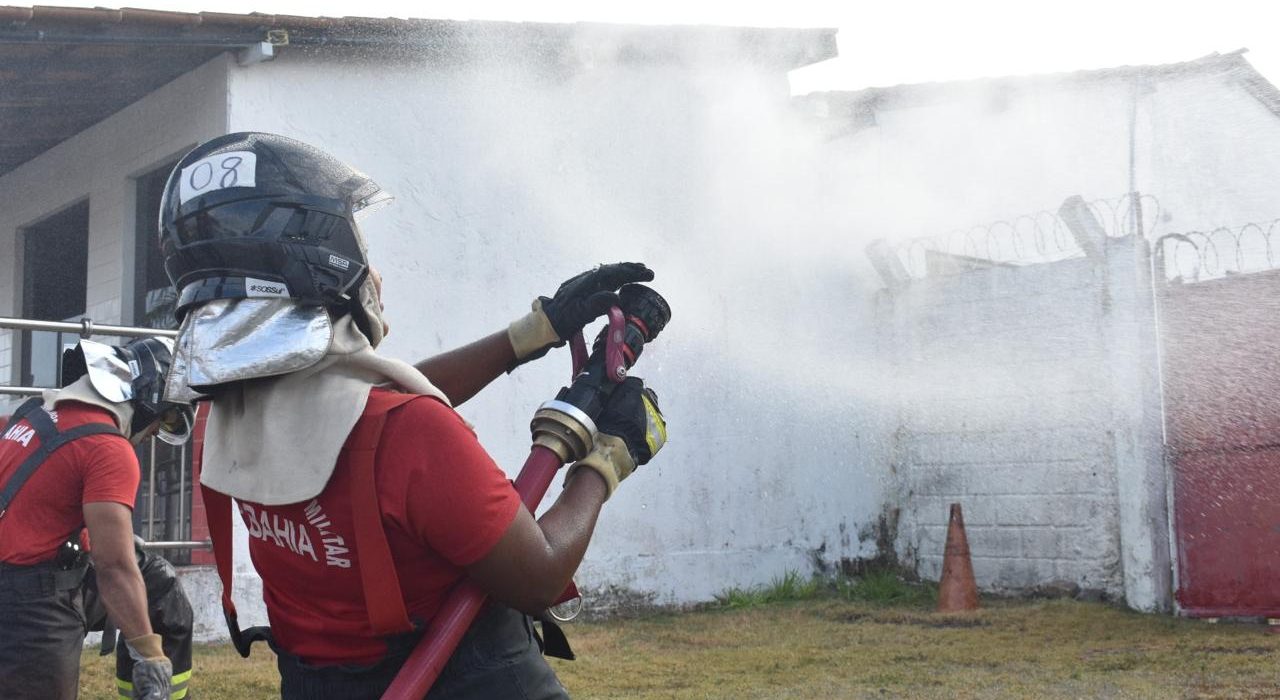 quartel-de-bombeiros-de-senhor-do-bonfim-vai-sediar-treinamento-tatico-de-combate-a-incendios-urbanos
