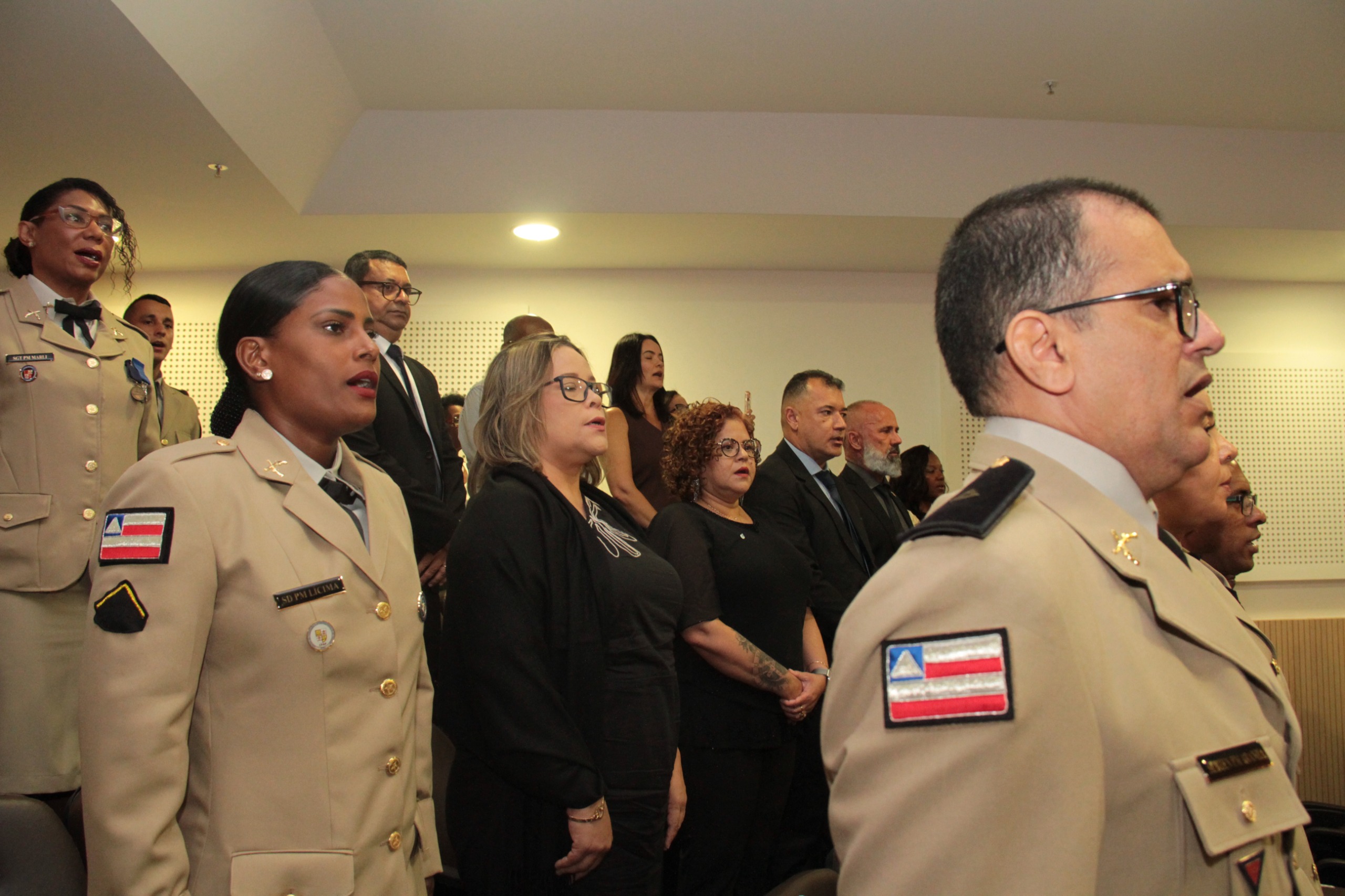 Profissionais da Segurança Pública são homenageados com Medalhas do Magistério Policial e do Mérito da Inteligência
