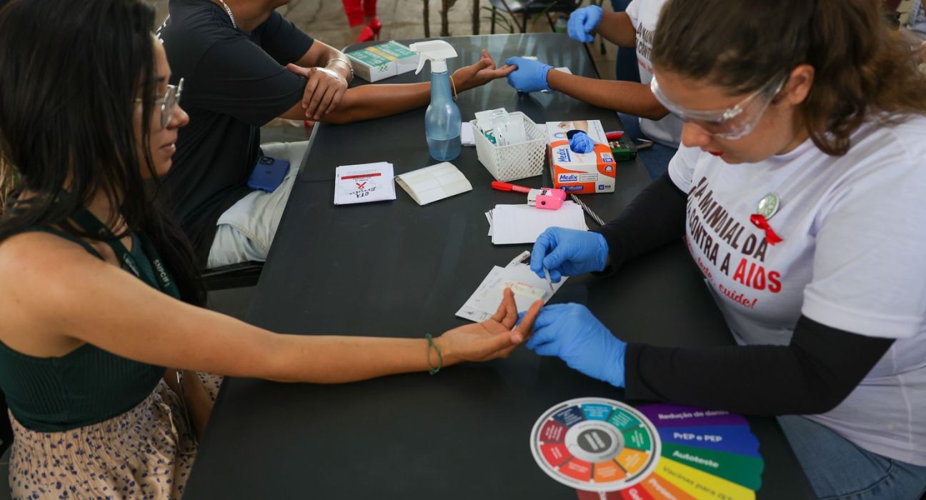 brasil-celebra-avancos-neste-dia-mundial-de-luta-contra-o-hiv