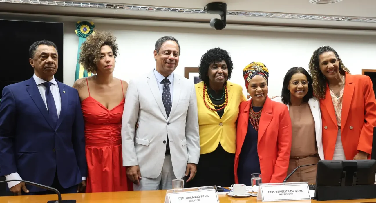 camara:-comissao-aprova-criacao-de-fundo-nacional-da-igualdade-racial