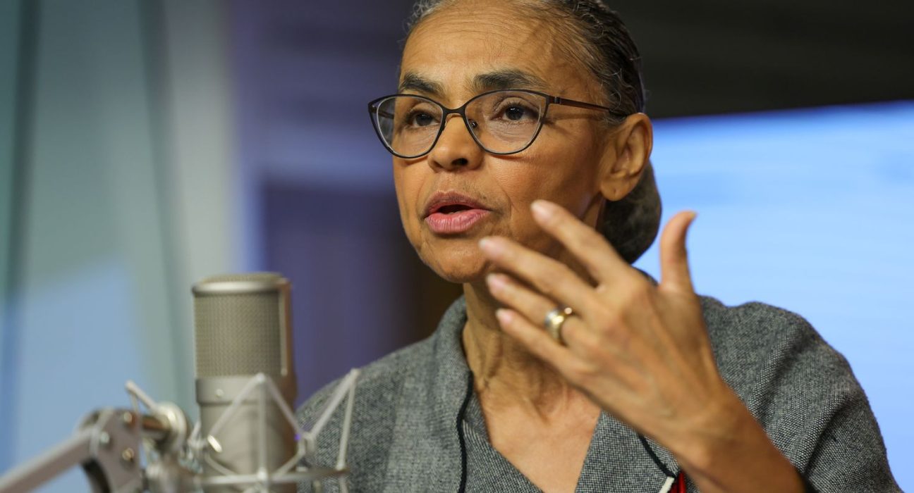 marina-silva-sofre-fratura-em-vertebra-lombar