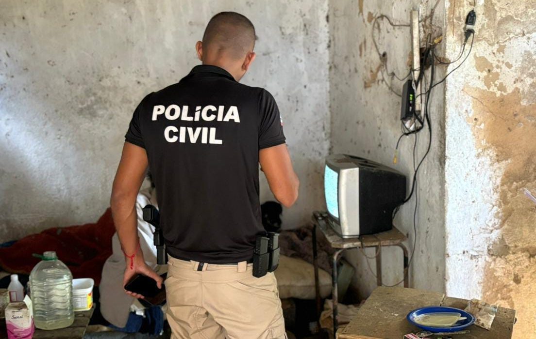 policia-civil-resgata-idoso-em-condicoes-degradantes-em-sitio-de-simoes-filho
