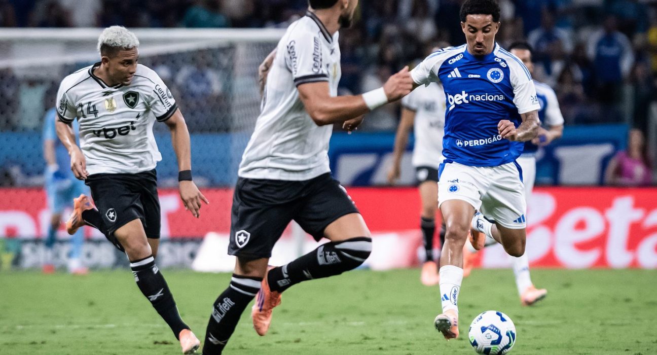 brasileiro:-cruzeiro-e-botafogo-empatam-no-encerramento-da-37a-rodada