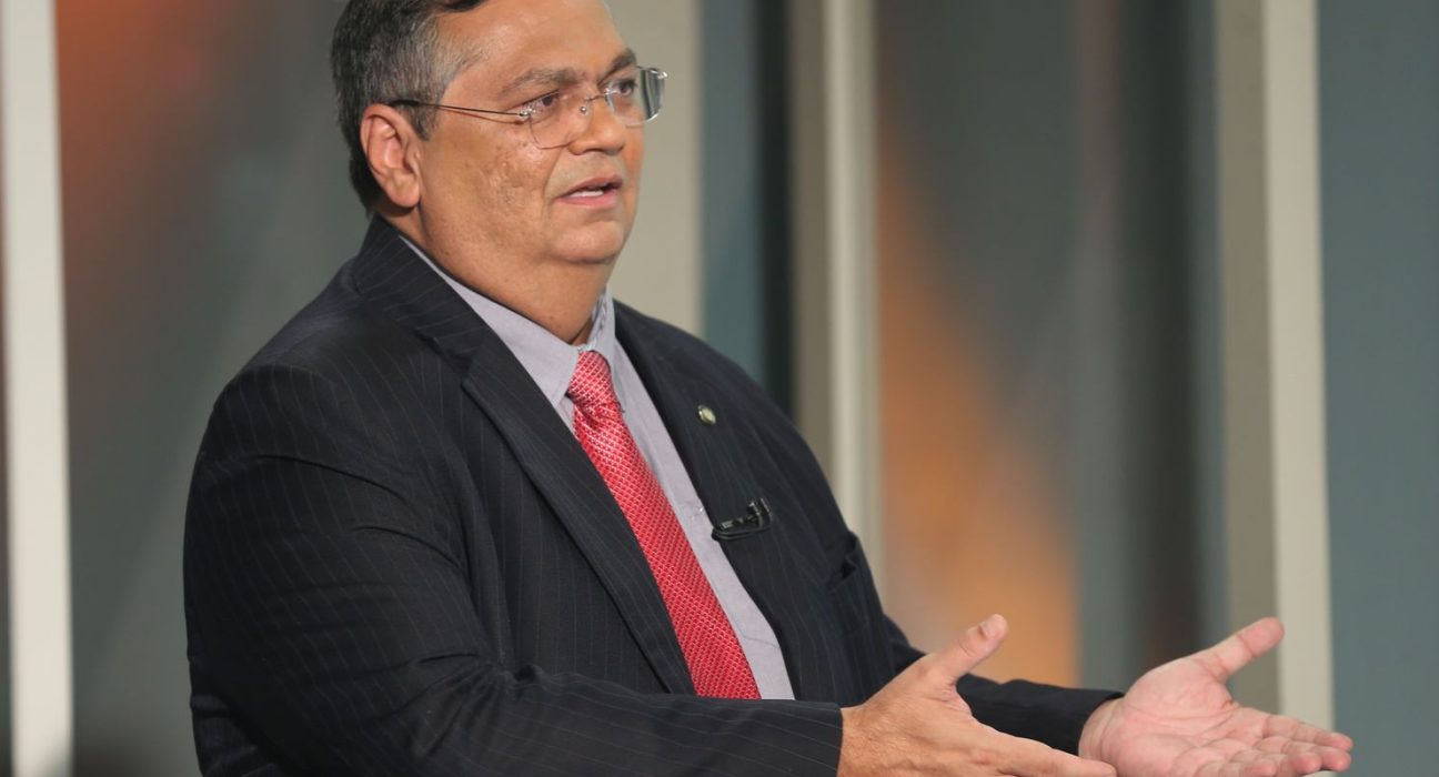 dino-manda-pf-investigar-novas-irregularidades-em-emendas-pix