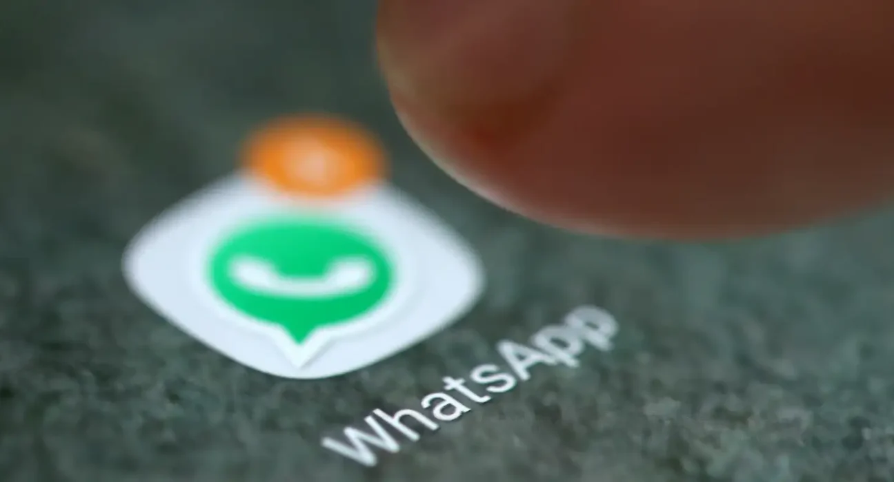 brasileiro-esta-falando-menos-de-politica-no-whatsapp,-mostra-estudo