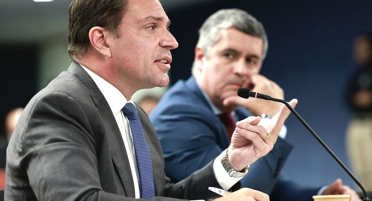moraes-envia-ao-mj-formalizacao-da-extradicao-de-ramagem 