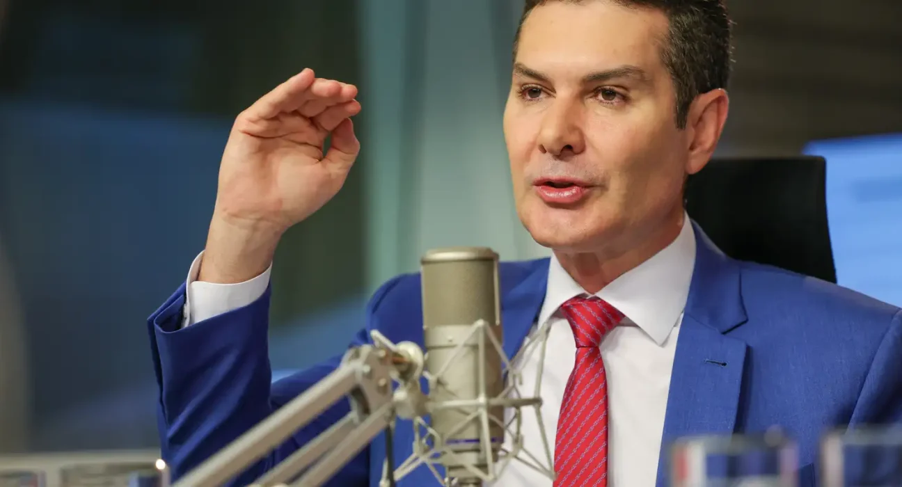 governo-federal-vai-investir-r$-4-bilhoes-em-trens-no-recife
