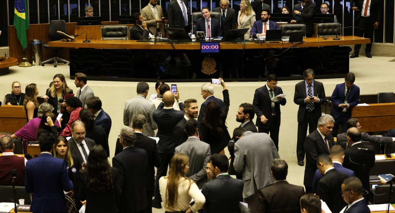camara-aprova-reducao-de-beneficios-fiscais;-projeto-vai-ao-senado