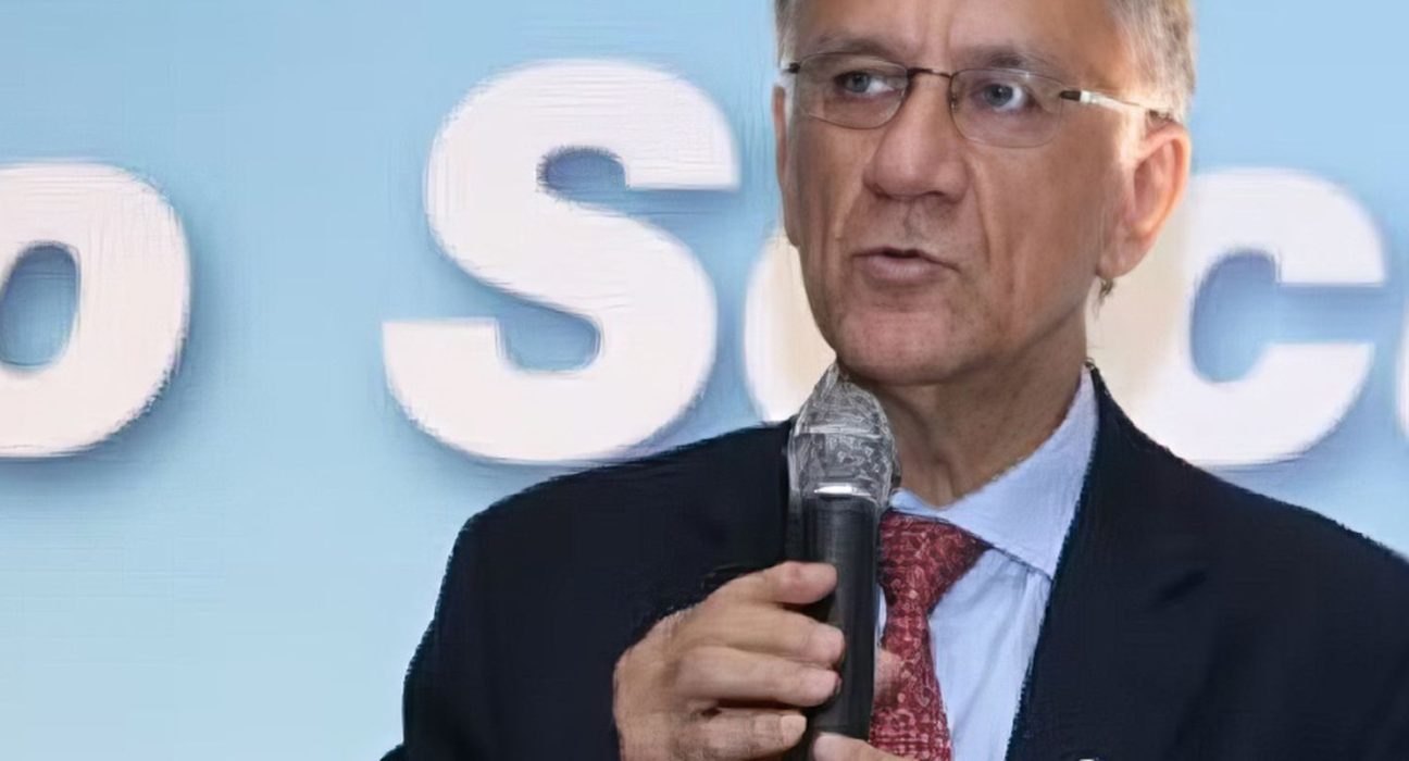 morre-em-sao-paulo-o-professor-e-intelectual-luiz-roberto-alves