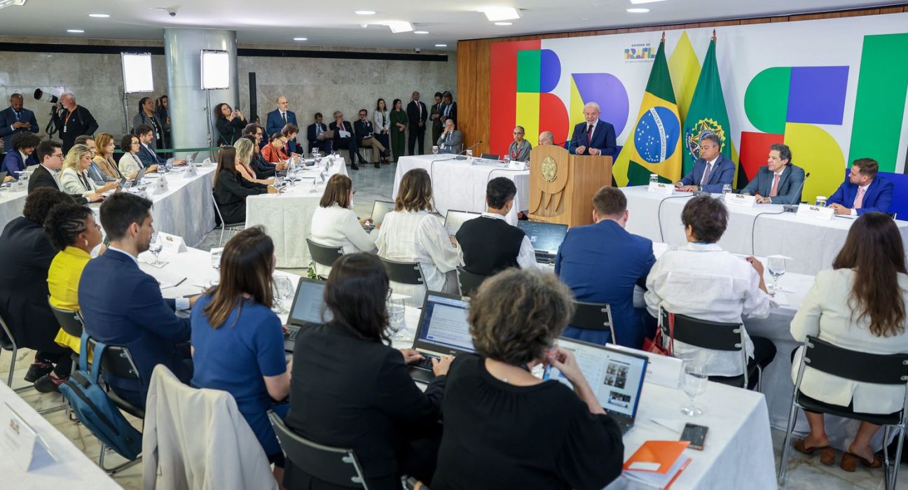 lula-afirma-que-vai-vetar-pl-da-dosimetria