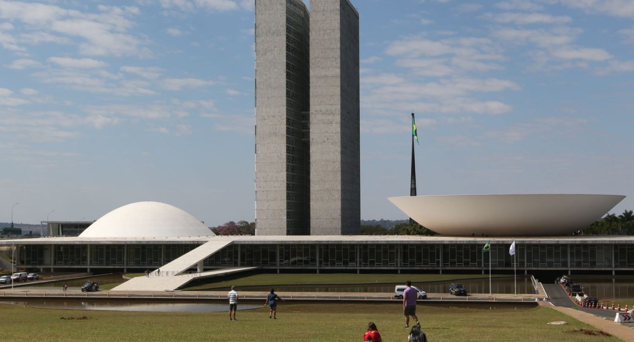 quatro-bancadas-da-camara-acionam-stf-contra-pl-da-dosimetria